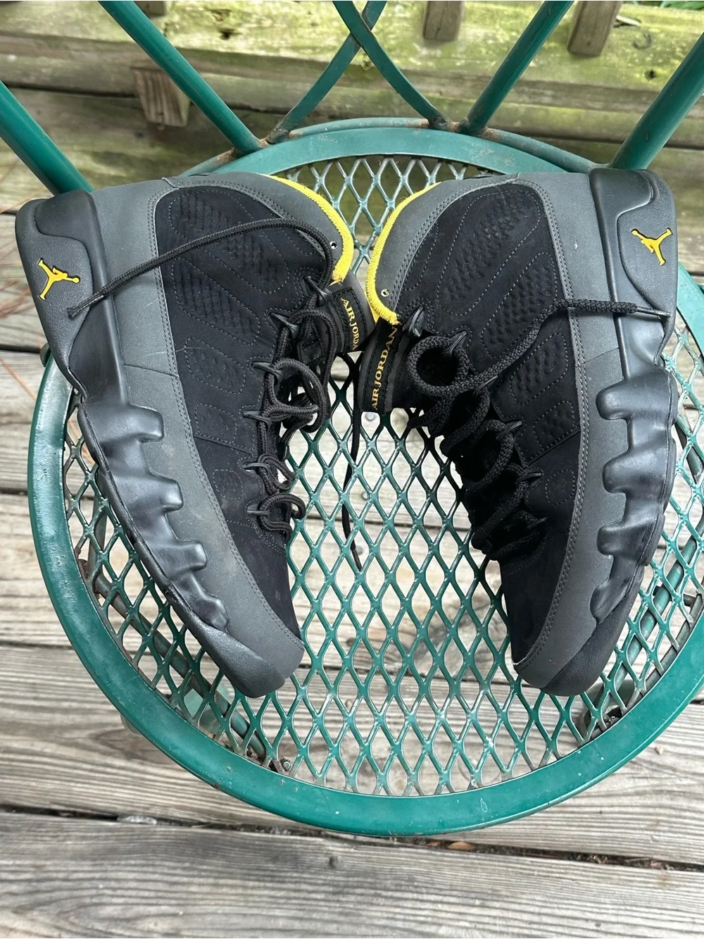 Air Jordan 9 Men's Black and Yellow Mid-Top Sneakers